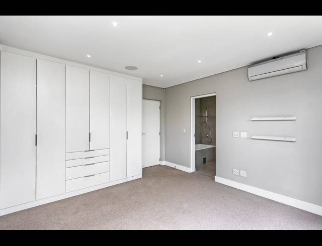 5 BEDROOM CLUSTER FOR SALE IN MORNINGSIDE